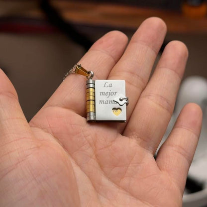 Collar de Libro para Mamá