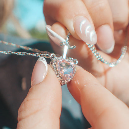 Collar Heartblade + Collar de espada de regalo