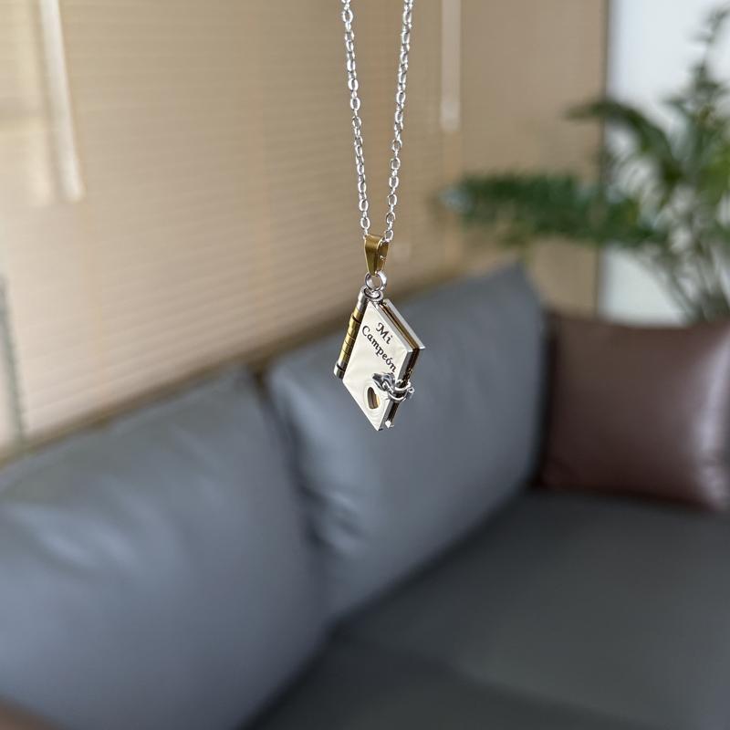 Collar de Libro para Hijo