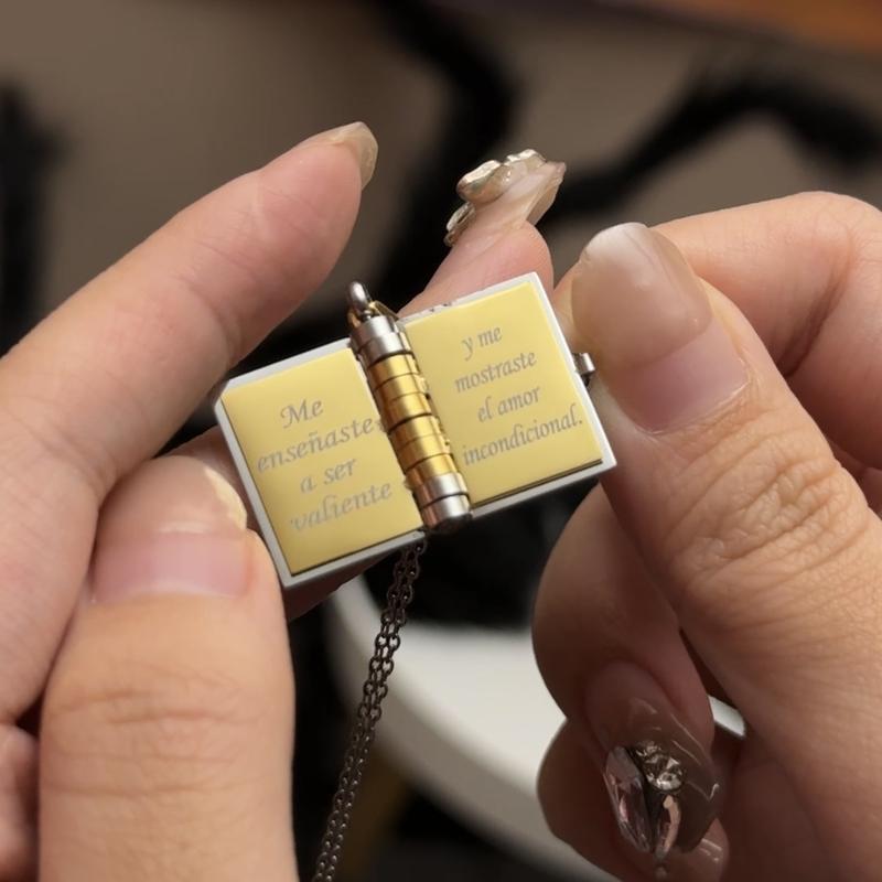 Collar de Libro para Mamá