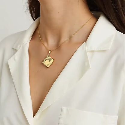 Para Mi Nieta - Collar de libro