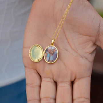 Collar Medallón Oval Personalizado