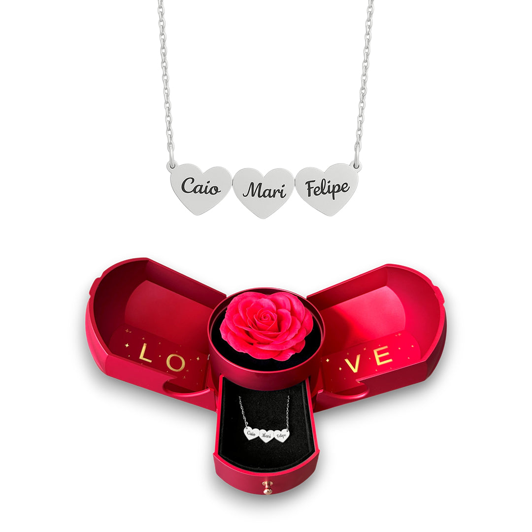 Collar de corazones personalizable